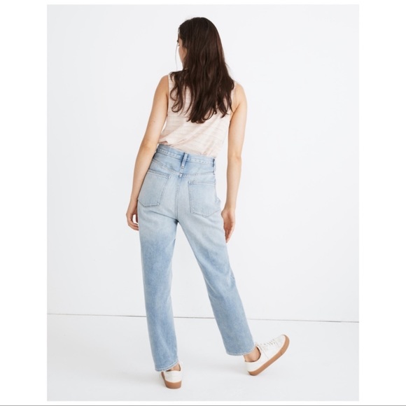 Madewell The Mom Jean Distressed Light Wash High Rise Sz 25 - Picture 3 of 11